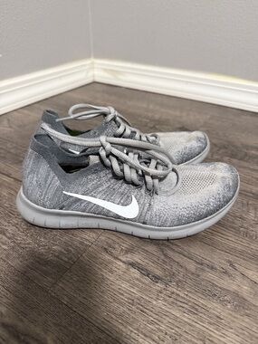 Nike Gray and White Knit Running Sneakers